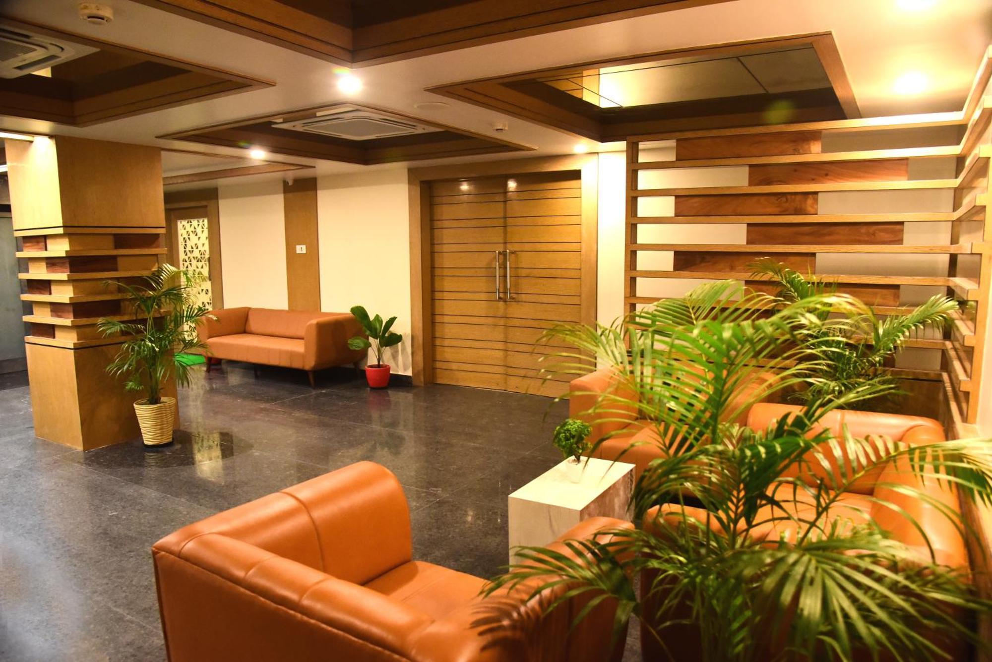 Hotel Rishiraj, Nagaon Nagaon  외부 사진